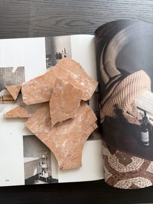 Dune tea rose marble - sample
