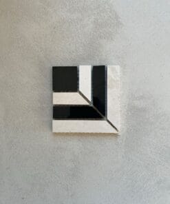 Harlow nero marquina - sample